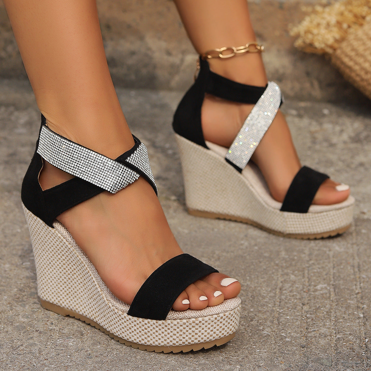 High Fashion Sandals | 1+1 Gratis!