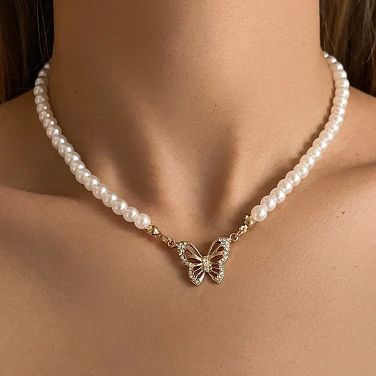 Papillon | Pearl butterfly necklace